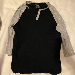 Black and grey mid sleeve shirt